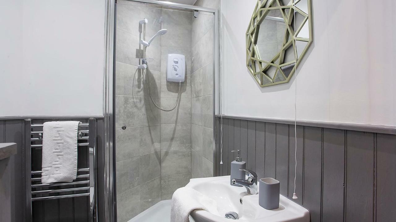 Stylish And Most Central 2 Bed -Free Parking York Dış mekan fotoğraf